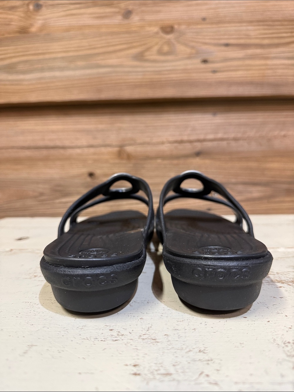 CROCS Sanrah Beveled Circle Sandals - Picture 5 of 10
